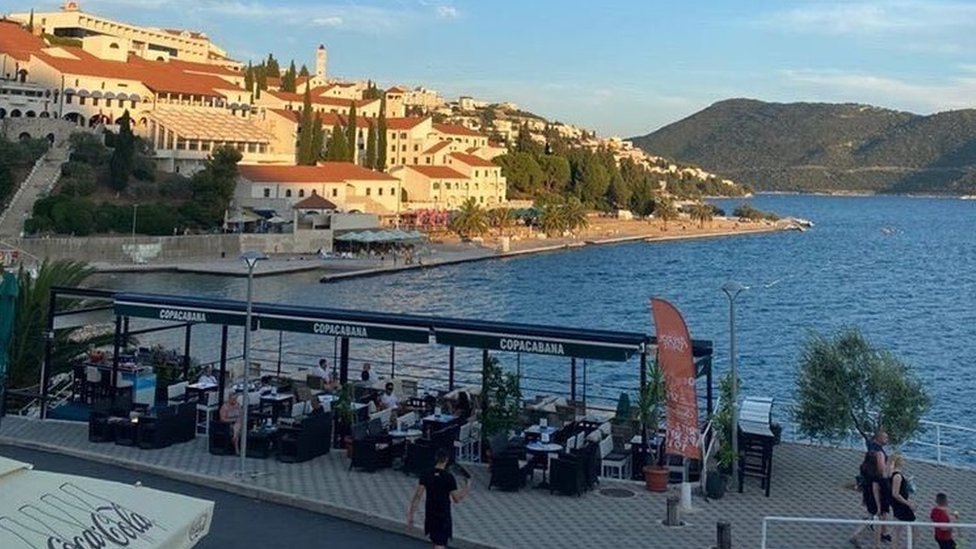 Neum